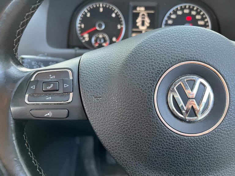2011 Volkswagen Touran 1.6 TDI 105 SE 5dr MPV Diesel Manual