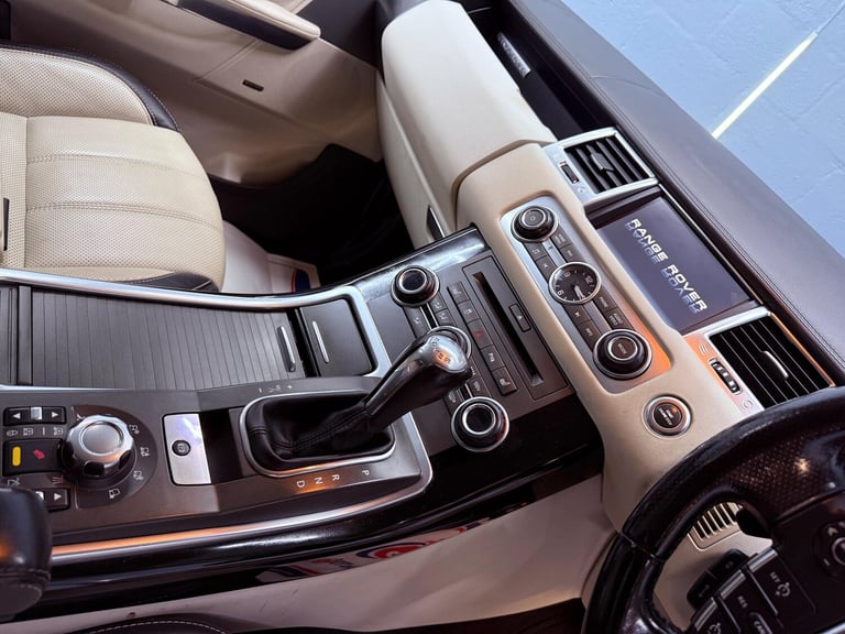 2011 Land Rover Range Rover Sport 3.0 TD V6 Autobiography Sport CommandShift 4WD Euro 5 5dr ESTAT...