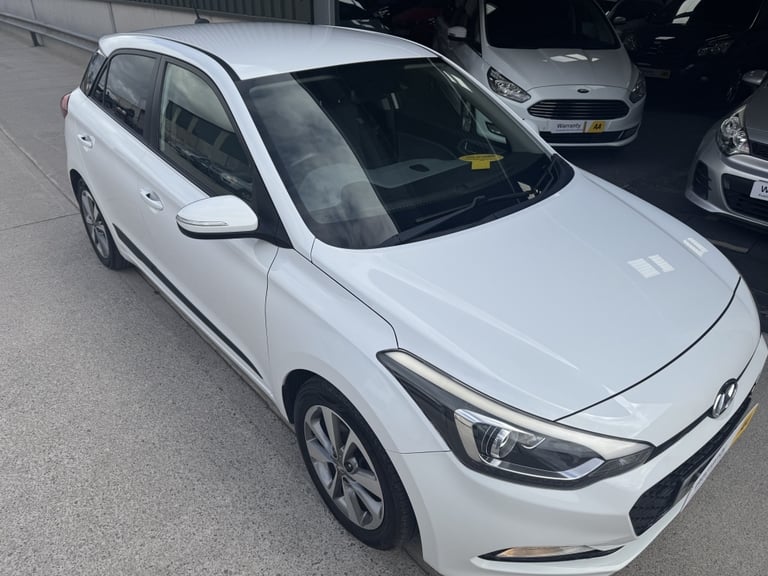 2016 Hyundai i20 1.2 GDI PREMIUM 5DR Manual Hatchback Petrol Manual