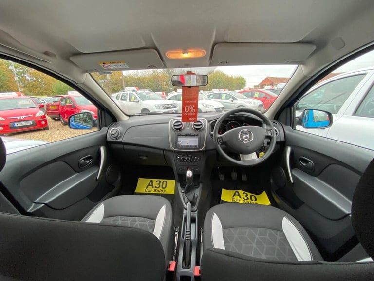 2014 Dacia Sandero Stepway 0.9 TCe Laureate 5dr HATCHBACK PETROL Manual