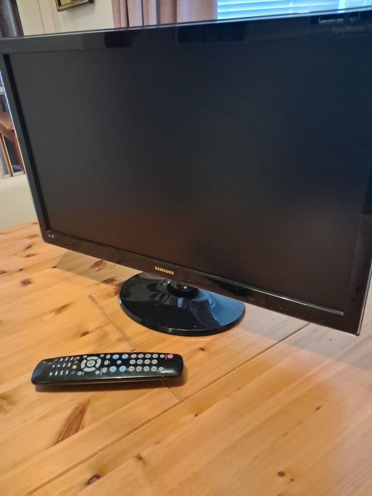 Samsung 27inch H.D. LED smart TVT.V.