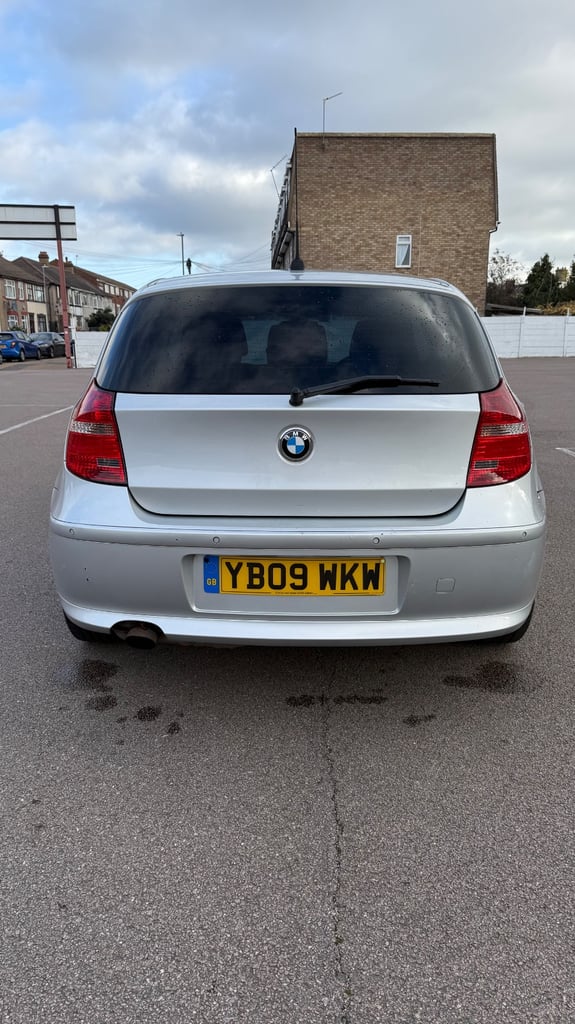 BMW, 1 SERIES, Hatchback, 2009, Semi-Auto, 1995 (cc), 3 doors
