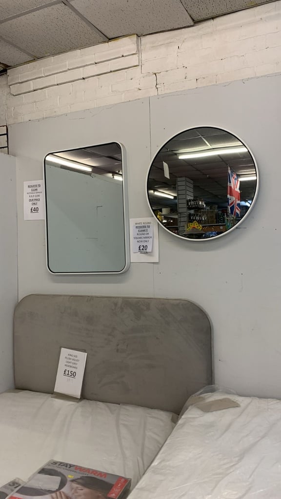 image for Square and round salon mirrors 