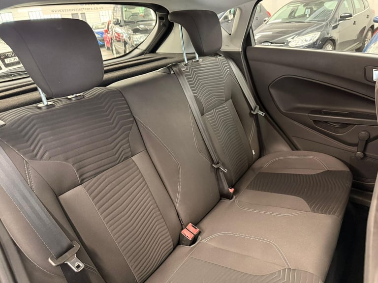 2014 Ford Fiesta 1.0T EcoBoost Zetec Euro 5 (s/s) 5dr HATCHBACK Petrol Manual