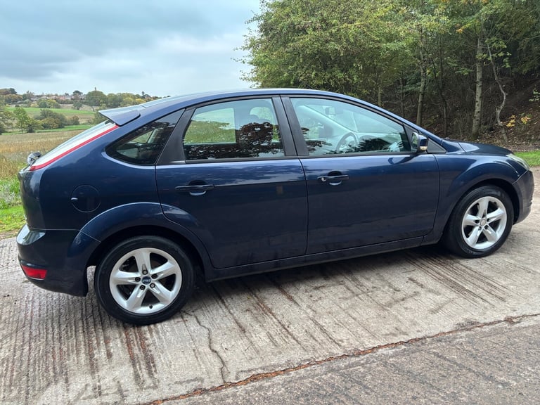 2010 Ford Focus 1.6 TDCi Zetec 5dr [110] [DPF] HATCHBACK Diesel Manual