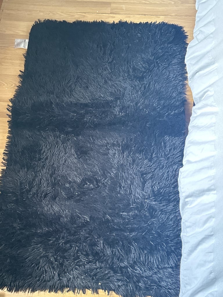 image for 2 rugs