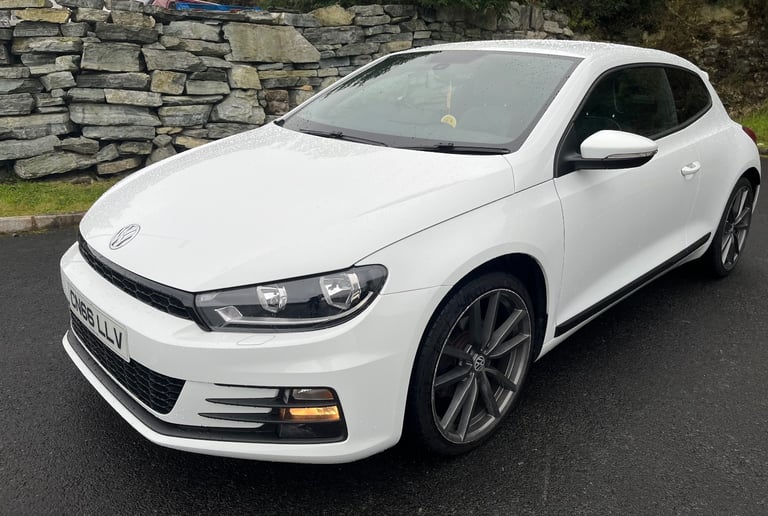 image for Volkswagen Scirocco 2.0TDI 2016