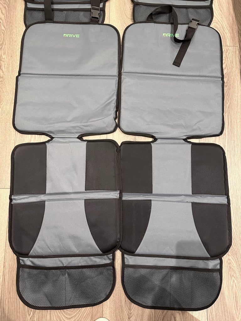 4 Car seat protectors / car seat covers
