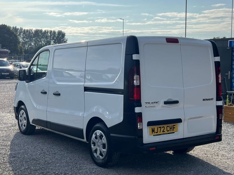 2022 Renault Trafic 2.0 dCi Blue 28 Business Panel Van 5dr Diesel Manual SWB Euro 6 (s/s) (130  P...