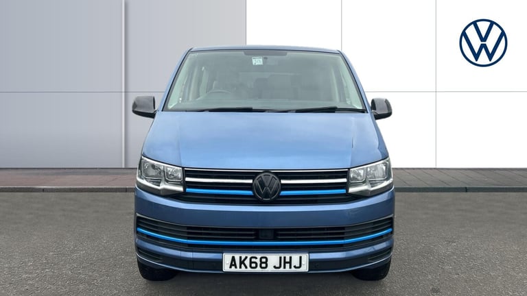2018 Volkswagen Transporter T32 Swb Diesel 2.0 BiTDI BMT 199 Startline Window Van DSG Window Van ...