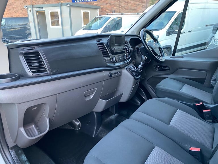 2022 71Reg Ford Transit Leader 9 Seater LWB Crew Van 2.0TDCi Euro6 Air Con +VAT