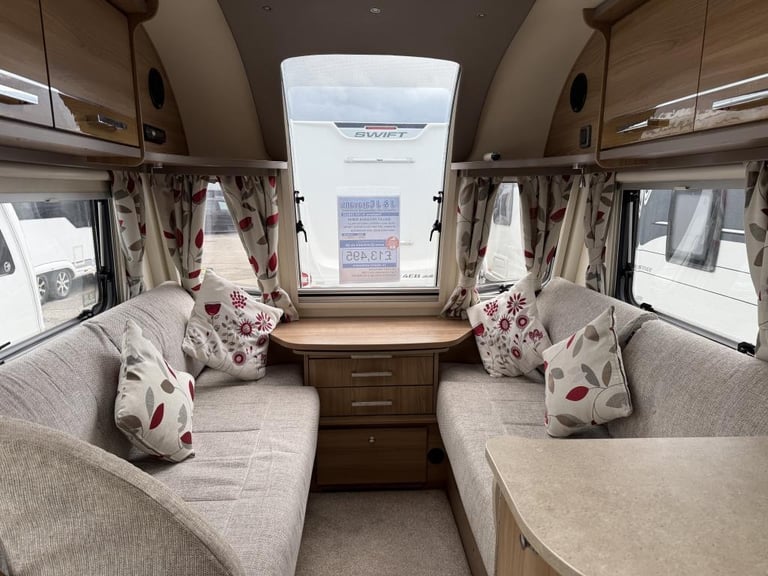 2016 BAILEY PEGASUS RIMINI 4 Berth fixed single beds