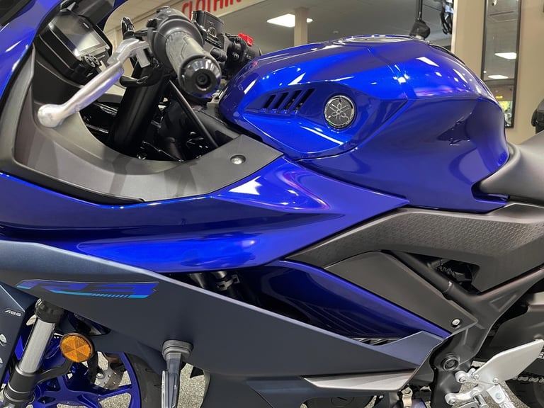 Yamaha YZF R3, 2024