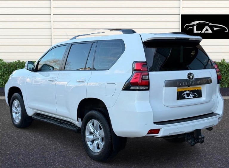 2022 Toyota Land Cruiser 2.8 D-4D 204 Active 5dr Auto 7 Seats ESTATE DIESEL Automatic