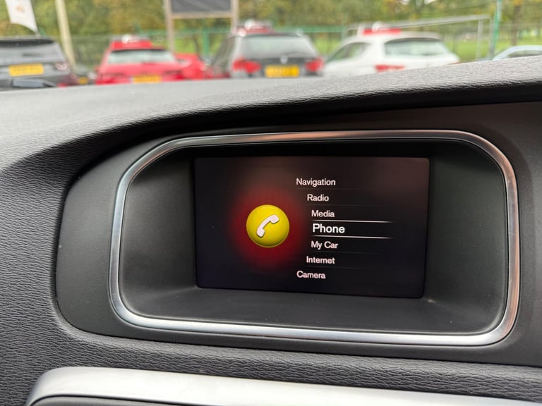 2019 Volvo V40 1.5 T3 R-Design Edition Auto Euro 6 (s/s) 5dr HATCHBACK Petrol Automatic