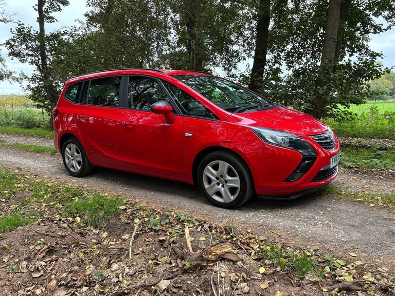 image for 2014 Vauxhall Zafira Tourer 2.0 CDTi Exclusiv Euro 5 5dr MPV Diesel Manual