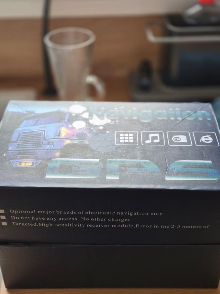 Large screen sat nav