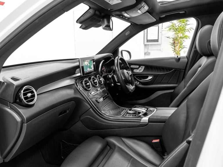 2017 Mercedes-Benz GLC 2.1 GLC250d AMG Line (Premium) G-Tronic 4MATIC Euro 6 (s/s) 5dr ESTATE Die...