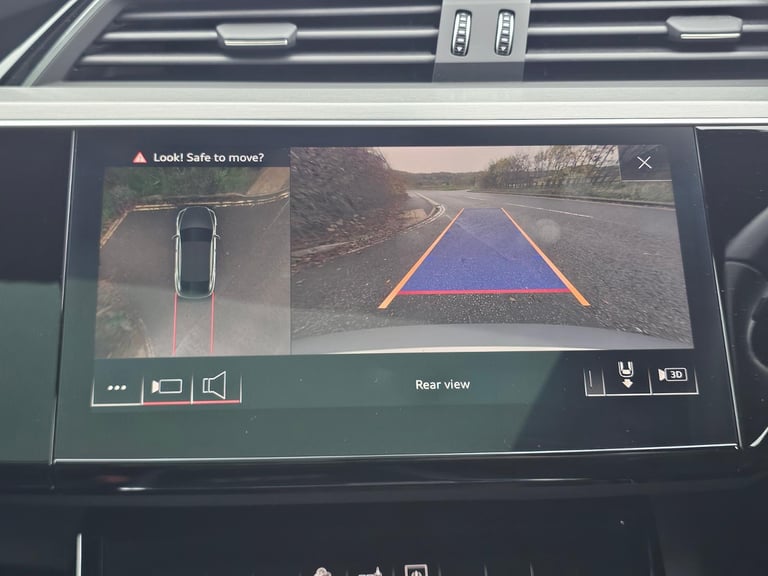 Audi E-TRON S LINE 55 QUATTRO 2021  **PAN ROOF**