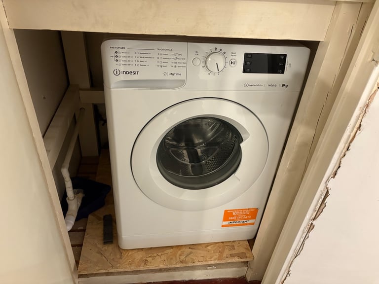 Indesit washing machine 9kg 