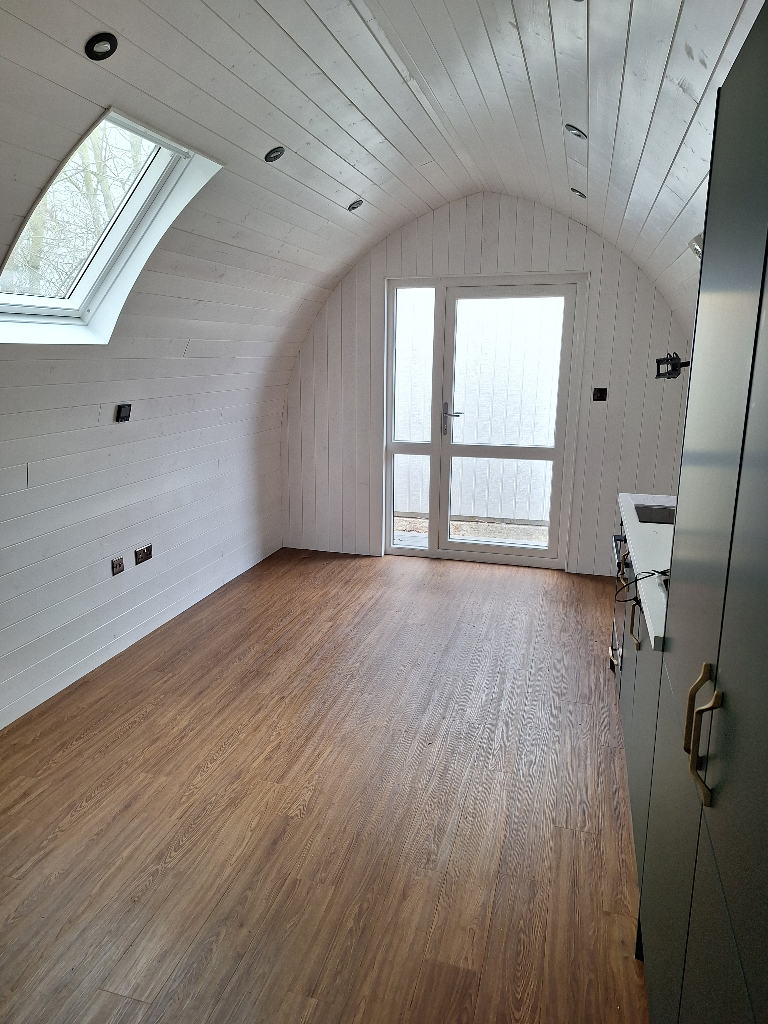 Skye Kabina Dome Glamping Pod (x demo SPECIAL PRICE)