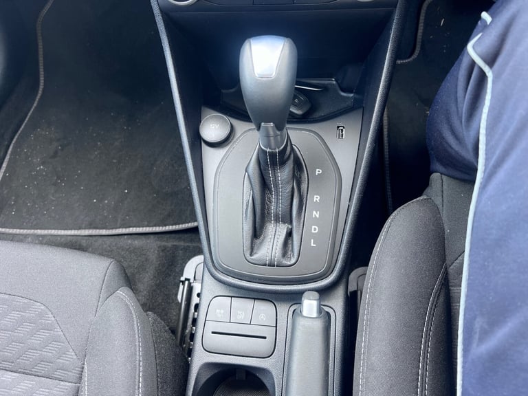 2022 Ford Fiesta TITANIUM MHEV 5-Door Petrol