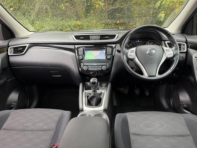 Nissan Qashqai 1.5 dCi n-tec+ 2WD Euro 6 5dr DIESEL MANUAL 2015/65