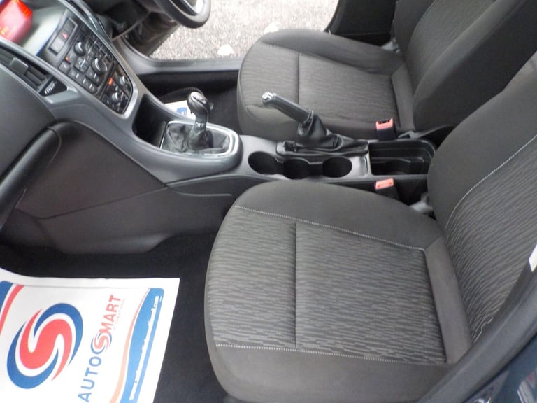 2015 Vauxhall Astra 1.6 CDTi ecoFLEX 94g Design Euro 6 (s/s) 5dr HATCHBACK Diesel Manual