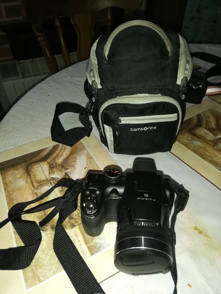 Digital camera