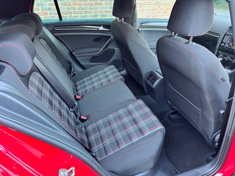 2016 Volkswagen Golf 2.0 TSI GTI 5dr DSG [Performance Pack] HATCHBACK Petrol Automatic