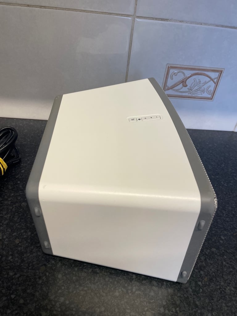 Stereo pair of Sonos play 3