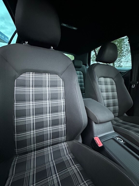 2014 Volkswagen Golf GTD Hatchback Diesel Manual