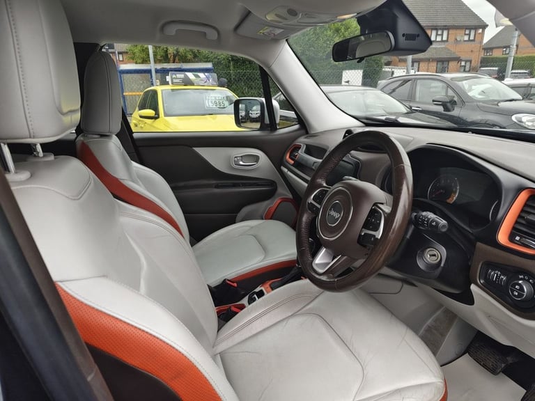 2015 Jeep Renegade 1.4 Multiair Limited 5dr DDCT ESTATE PETROL Automatic