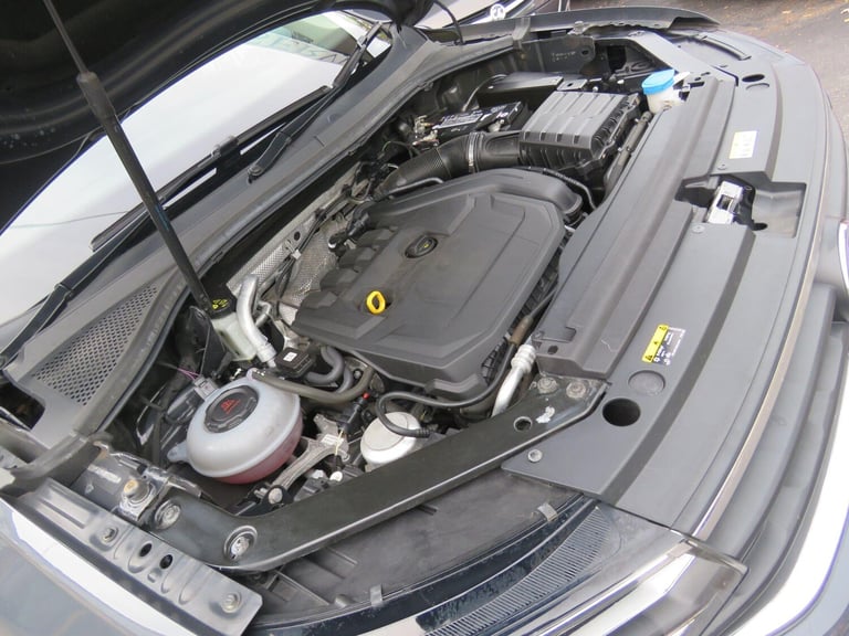 2021 Volkswagen Tiguan 1.5 TSI Life Euro 6 (s/s) 5dr ESTATE Petrol Manual