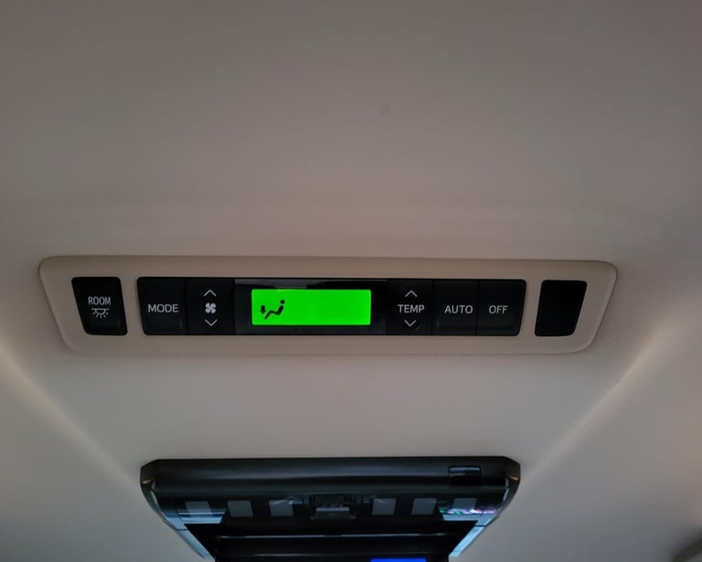 2013 FRESH IMPORT TOYOTA VELLFIRE ALPHARD HYBRID AUTOMATIC 7 SEATER ULE FREE