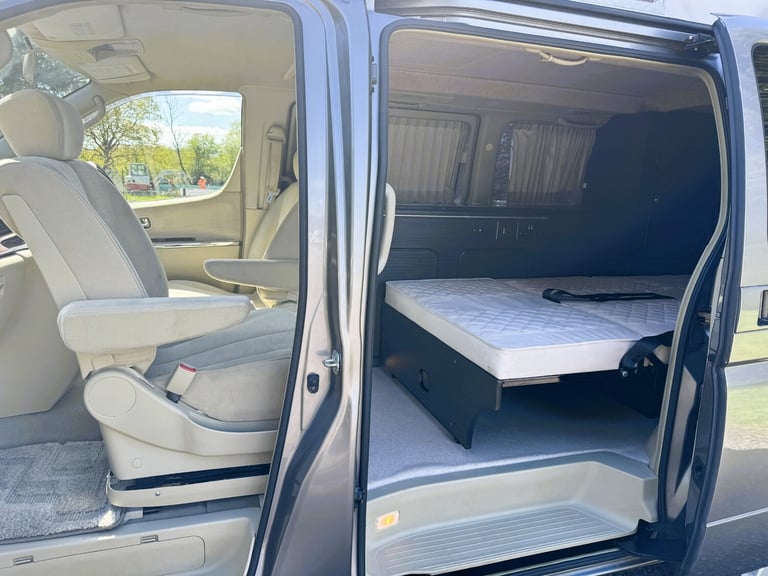 NISSAN ELGRAND FACE LIFT CAMPER VAN 3.5 V6 PETROL FULL SIDE KITCHEN CONVERSION