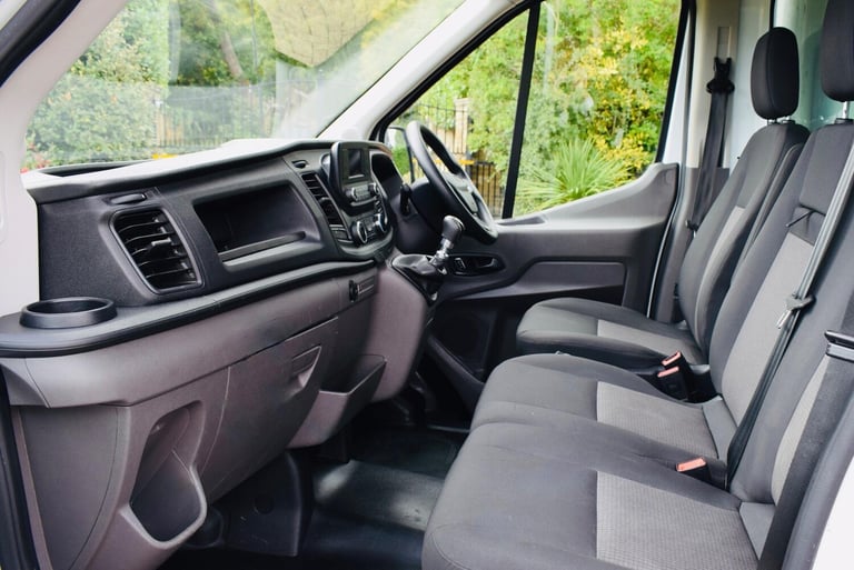 2023 Ford Transit 350 Luton EcoBlue  Leader RWD L4 Euro 6 CHASSIS CAB Diesel Manual