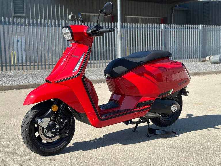 Lambretta X125 LInnocenti 2025 Lambretta X125 Delivery & Finance UK/IRE 