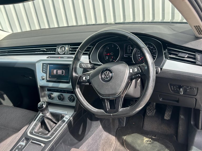 VOLKSWAGEN PASSAT 2.0 TDI BlueMotion Tech SE Business 2015