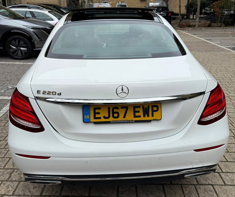 Mercedes-Benz, E CLASS, Saloon, 2017, Semi-Auto, 1950 (cc), 4 doors