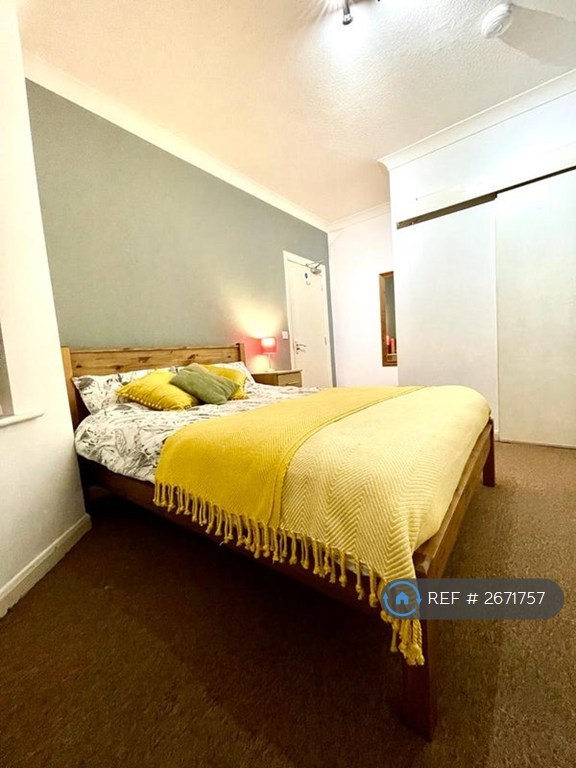 1 bedroom in Drayton Gardens, West Drayton, UB7 (#2671757)