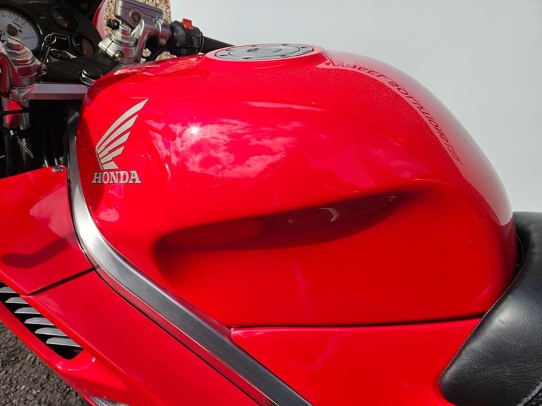 Honda vfr750 in lovely condition immaculate condition 