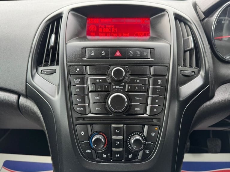 2015 15 VAUXHALL ASTRA 1.4T 16V LIMITED EDITION HATCHBACK 5DR PETROL MANUAL EURO
