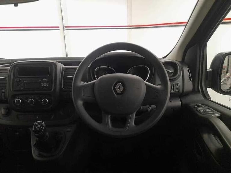 2021 Renault Trafic 2.0 dCi ENERGY SL28 Business 7 Seats 5dr MPV Diesel Manual