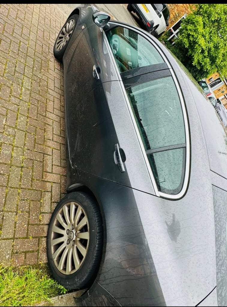 2010 Vauxhall Insignia 2.0 diesel/automatic/low mileage/Quick sale needed