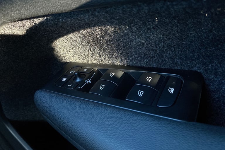 2021 Volvo XC40 92673 Estate Petrol Automatic