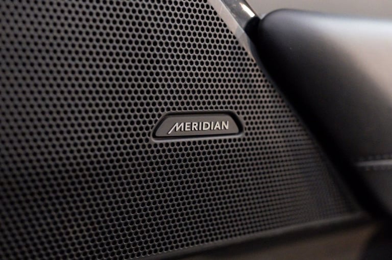 2024 Land Rover Range Rover Velar 2.0 P250 Dynamic HSE SUV 5dr Petrol Auto 4WD Euro 6 (s/s) (249 ...