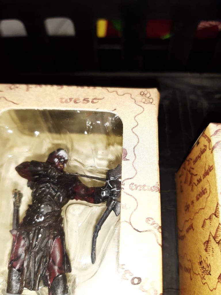 Boxed lord of rings figures collectable