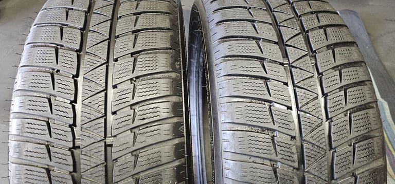 image for 205 50 17   2 x tyres Falken Eurowinter HS449 Run Flat