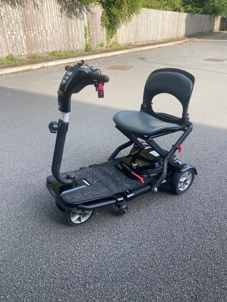 Explorer Pride Folding Mobility Scooter 
